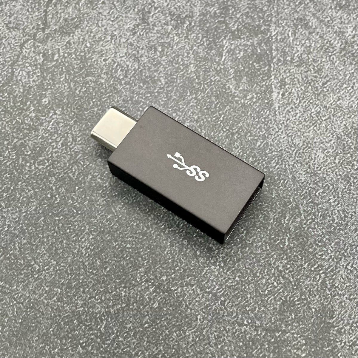 USB-C to USB-A Adapter - High-Quality Sync & Charge